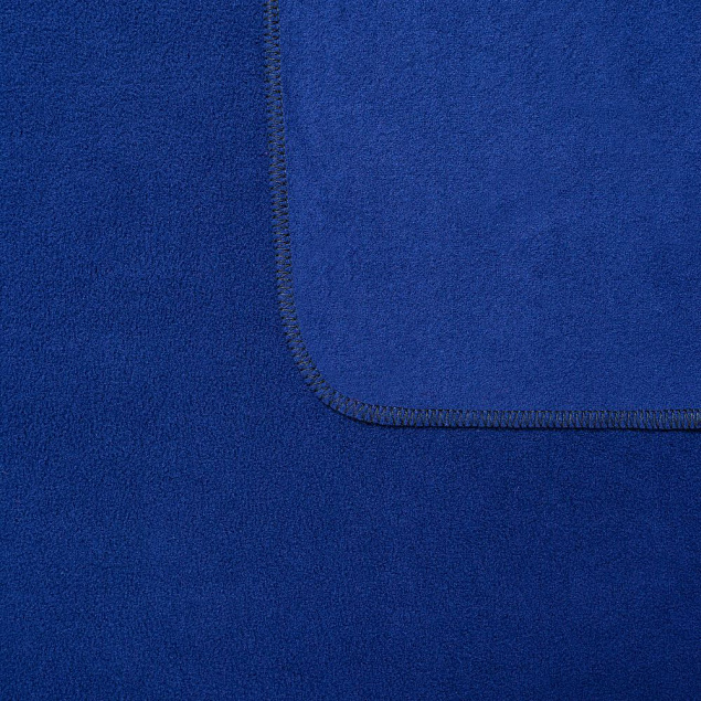 Дорожный плед Voyager, ярко-синий с логотипом в Ставрополе заказать по выгодной цене в кибермаркете AvroraStore