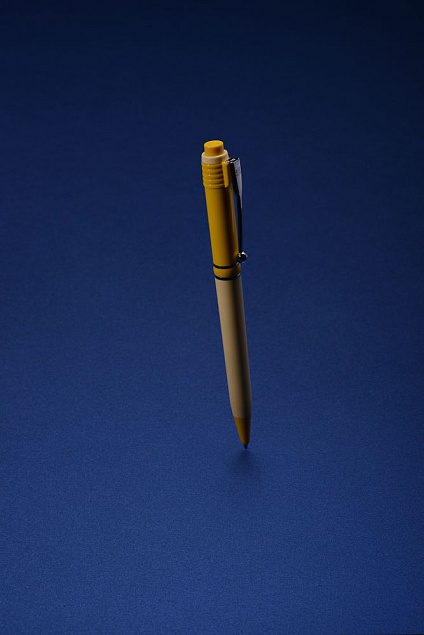 Ручка шариковая Raja Shade, желтая с логотипом в Ставрополе заказать по выгодной цене в кибермаркете AvroraStore