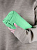 Флисовый плед Warm&Peace, светло-зеленый с логотипом в Ставрополе заказать по выгодной цене в кибермаркете AvroraStore