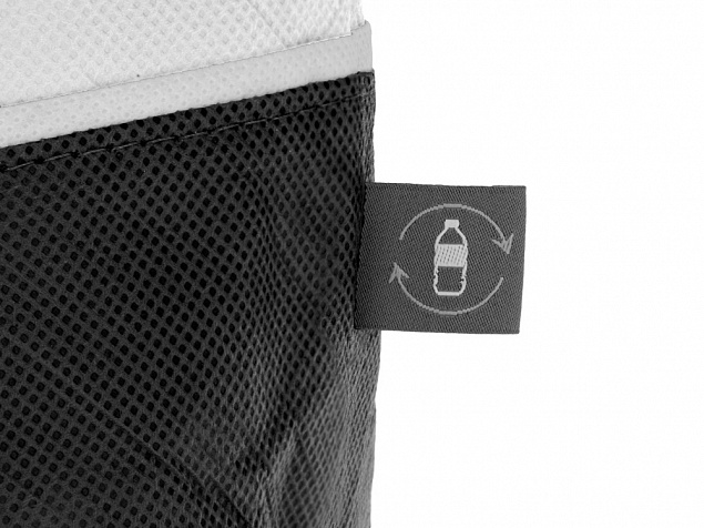 Сумка-холодильник Reviver с длинными ручками из нетканого переработанного материала RPET, белый/черный с логотипом в Ставрополе заказать по выгодной цене в кибермаркете AvroraStore