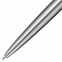 Ручка шариковая Parker Jotter XL Monochrome Grey, серебристая с логотипом в Ставрополе заказать по выгодной цене в кибермаркете AvroraStore