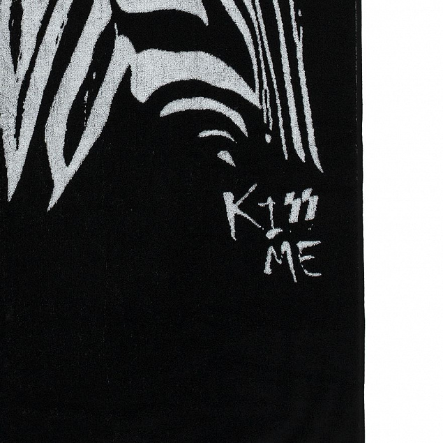 Полотенце «Арт-рокстар. Kiss Me» с логотипом в Ставрополе заказать по выгодной цене в кибермаркете AvroraStore