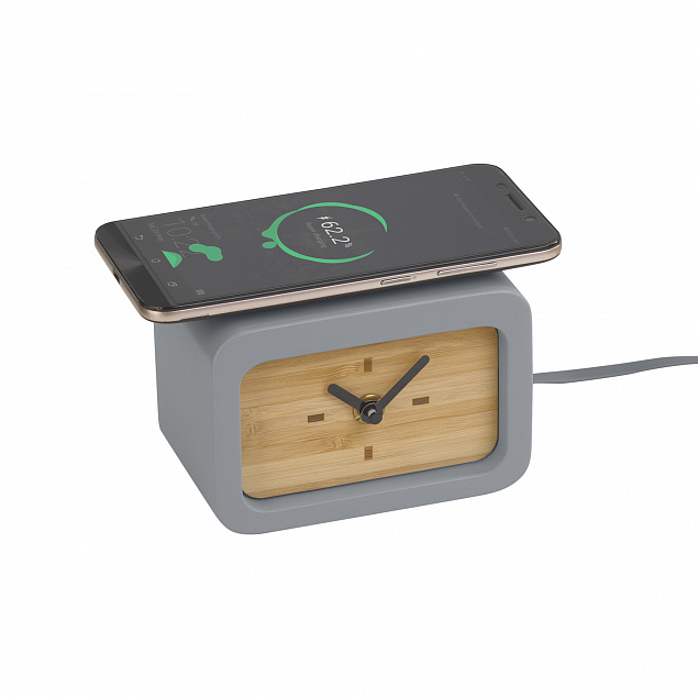 Часы "Stonehenge" с беспроводным зарядным устройством, камень/бамбук с логотипом в Ставрополе заказать по выгодной цене в кибермаркете AvroraStore
