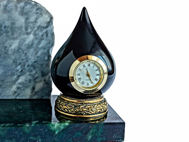 Настольные часы «Не подкачаем» с логотипом в Ставрополе заказать по выгодной цене в кибермаркете AvroraStore
