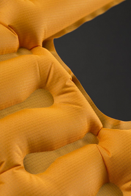 Надувной коврик Inertia X-Lite, оранжевый с логотипом в Ставрополе заказать по выгодной цене в кибермаркете AvroraStore