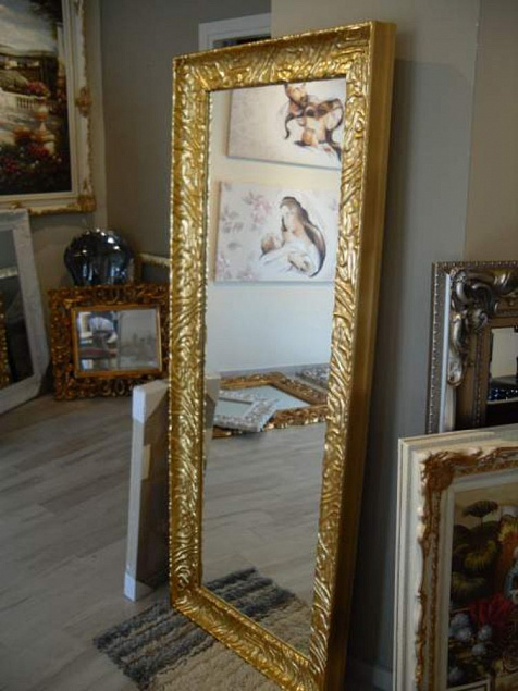 Зеркало Classic, в золотистой раме с логотипом в Ставрополе заказать по выгодной цене в кибермаркете AvroraStore