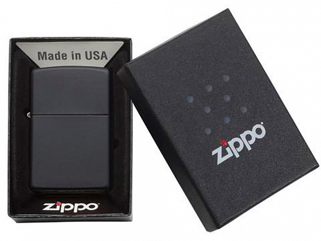 Зажигалка ZIPPO Classic с покрытием Black Matte с логотипом в Ставрополе заказать по выгодной цене в кибермаркете AvroraStore