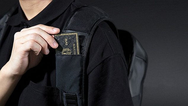Рюкзак FlipPack, черный с логотипом в Ставрополе заказать по выгодной цене в кибермаркете AvroraStore