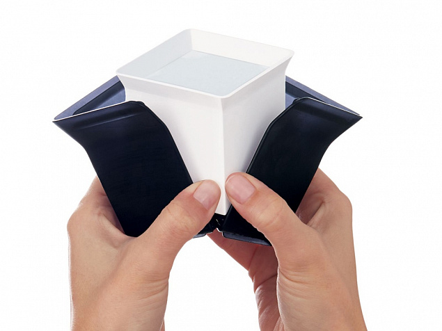 Форма для льда Zoku Cube с логотипом в Ставрополе заказать по выгодной цене в кибермаркете AvroraStore