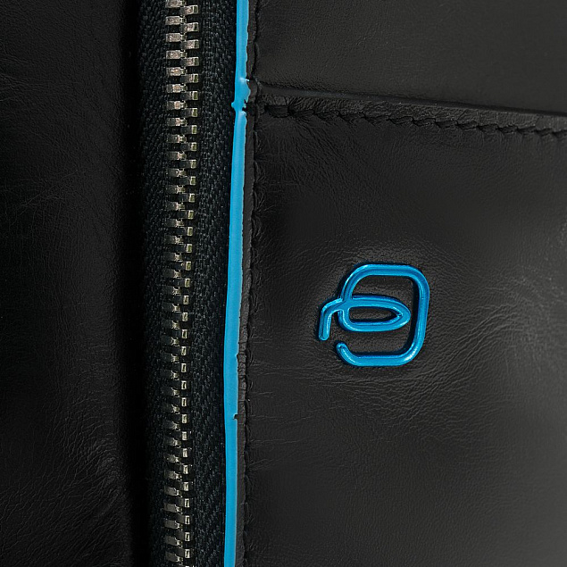 Сумка с отделением для ноутбука Piquadro Blue Square, черная с логотипом в Ставрополе заказать по выгодной цене в кибермаркете AvroraStore